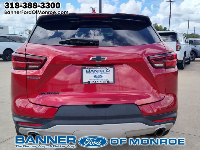 Used 2024 Chevrolet Blazer LT w/ Convenience Package FWD image 5
