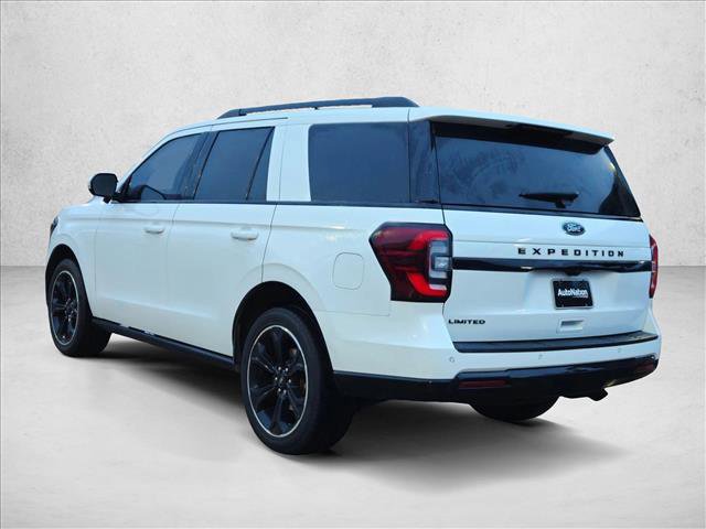 Certified 2023 Ford Expedition Limited RWD image 5
