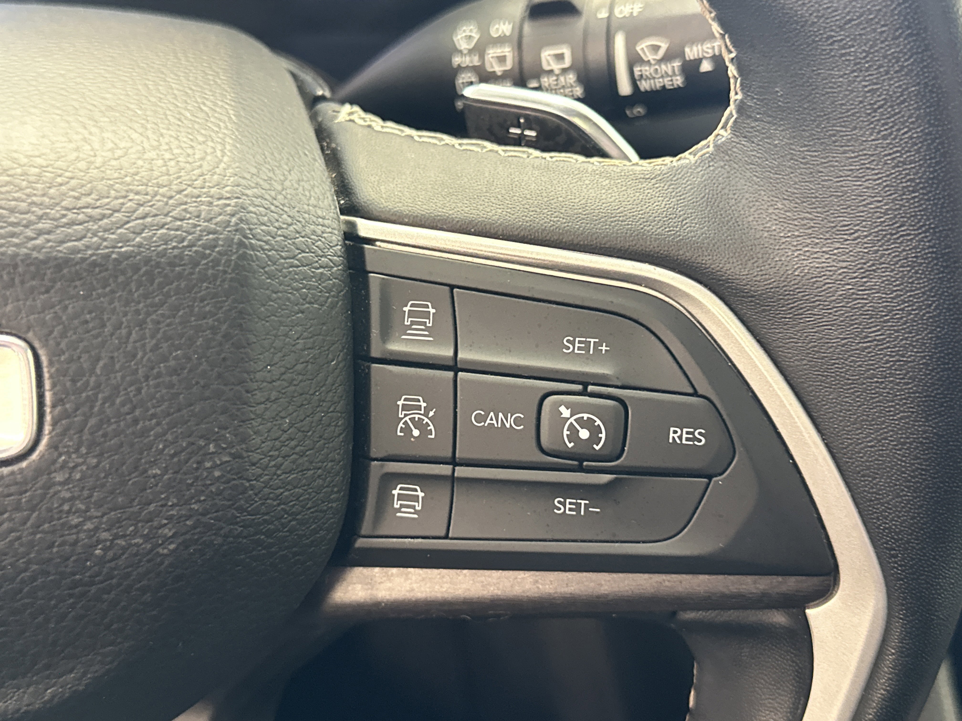 Used 2022 Jeep Grand Cherokee Limited w/ Trailer Tow Prep Group (B) image 36