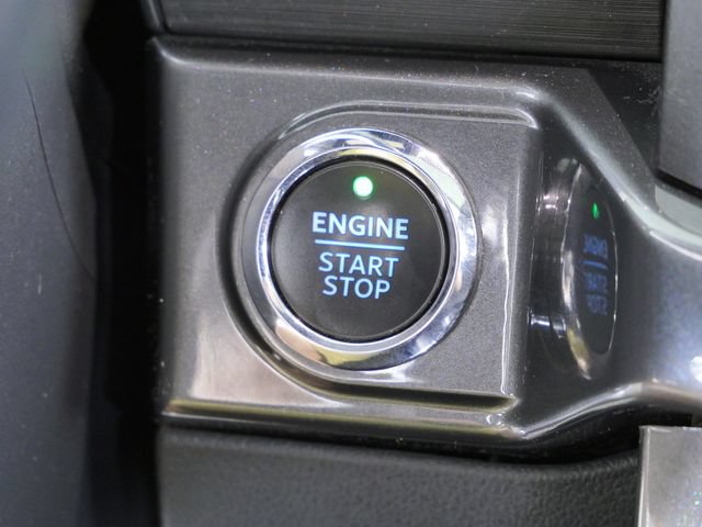 Certified 2022 Ford F150 XLT w/ Equipment Group 302A High AWD/4WD image 29