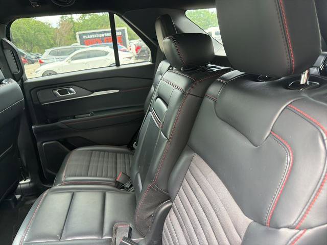 Certified 2025 Ford Explorer ST-Line RWD image 11
