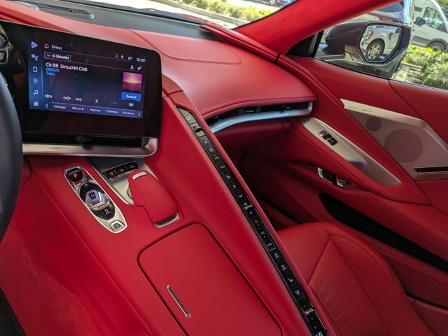 Used 2024 Chevrolet Corvette Stingray Premium Conv w/ Z51 Performance Package image 15