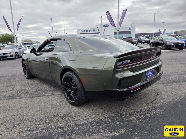 Used 2026 Dodge Charger Scat Pack AWD/4WD image 5