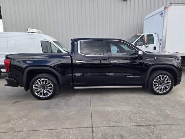 Used 2025 GMC Sierra 1500 Denali Ultimate AWD/4WD image 5