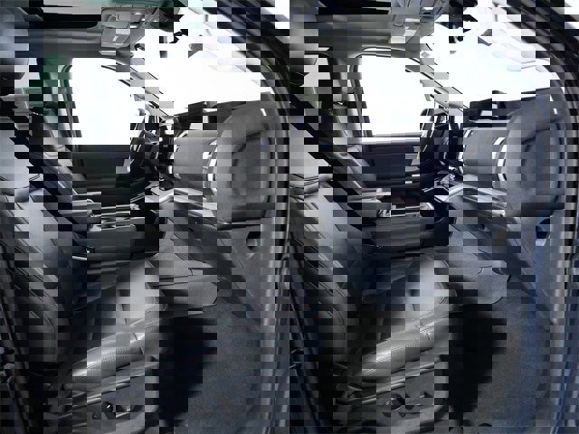 Certified 2025 Ford Expedition Max Active image 11