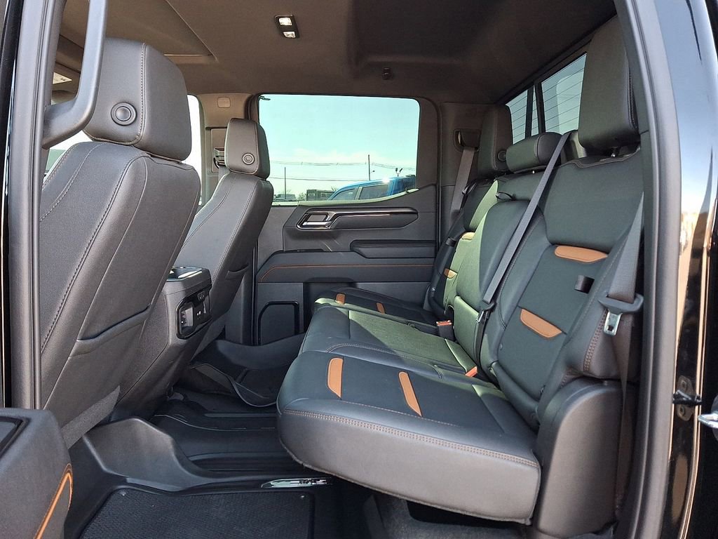 Used 2023 GMC Sierra 1500 AT4 w/ AT4 Premium Package image 10