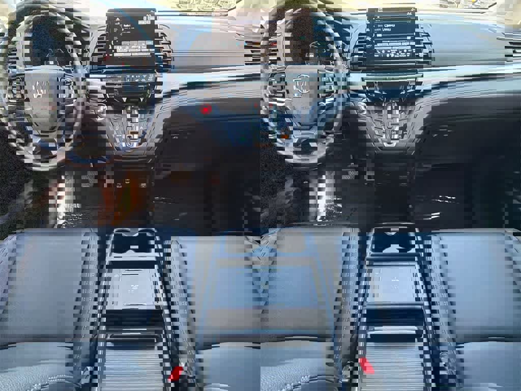 Used 2025 Honda Odyssey EX-L image 18