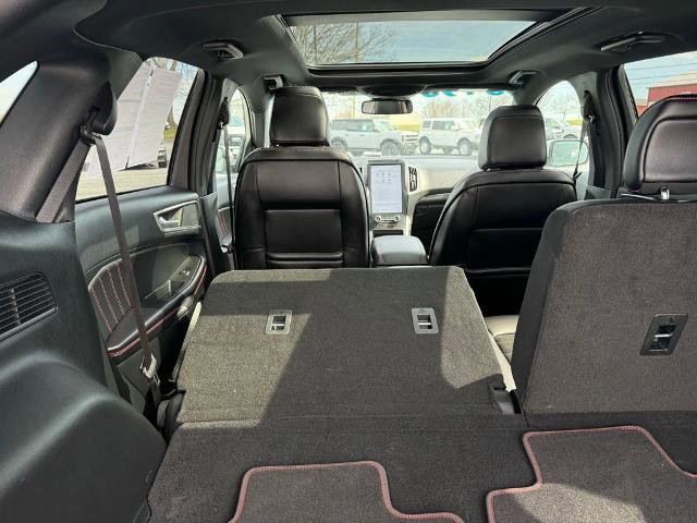 Certified 2022 Ford Edge ST-Line image 35