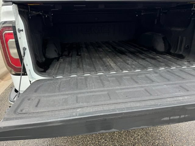 Used 2018 GMC Sierra 1500 SLT AWD/4WD image 43