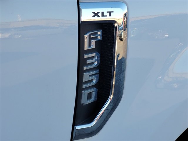 Certified 2019 Ford F350 XLT w/ XLT Value Package image 9