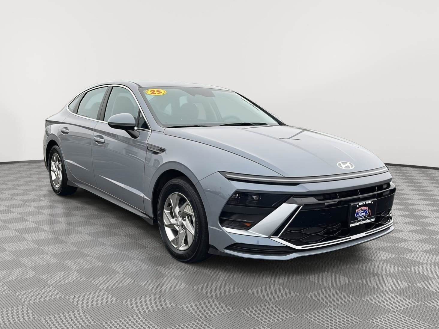 Used 2025 Hyundai Sonata SE image 7