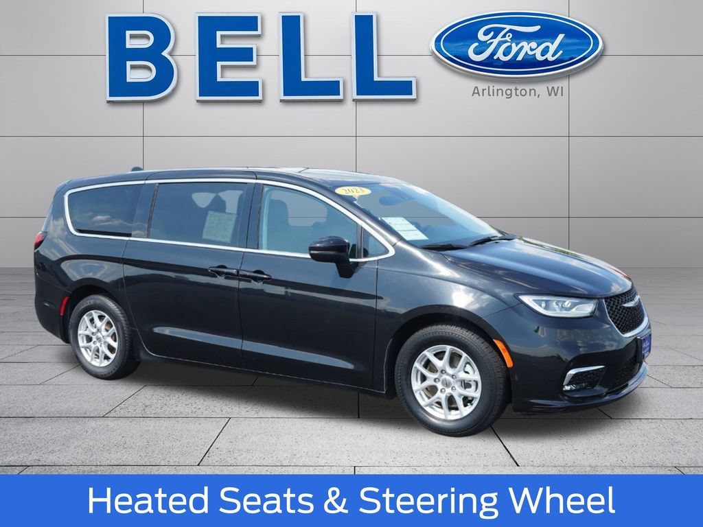 Used 2023 Chrysler Pacifica Touring-L