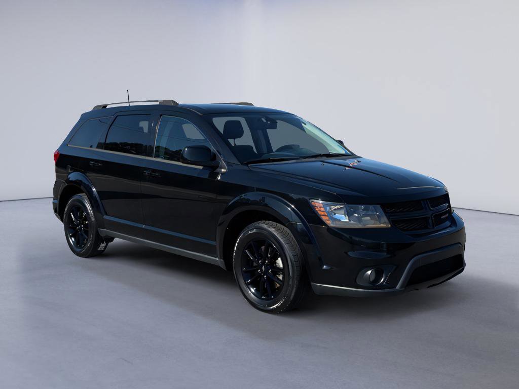 Used 2019 Dodge Journey SE w/ Blacktop Package