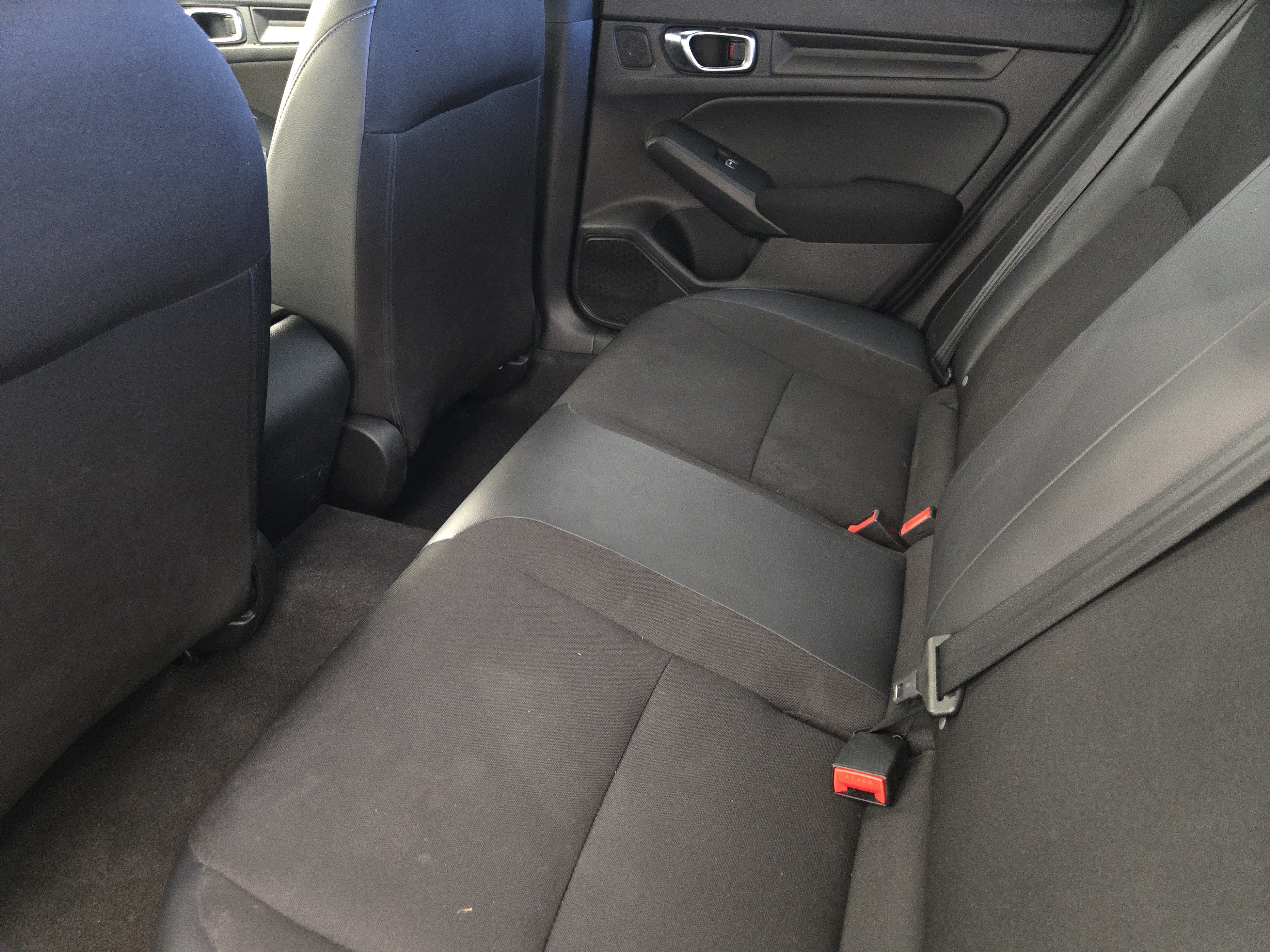 Used 2023 Honda Civic Sport image 31