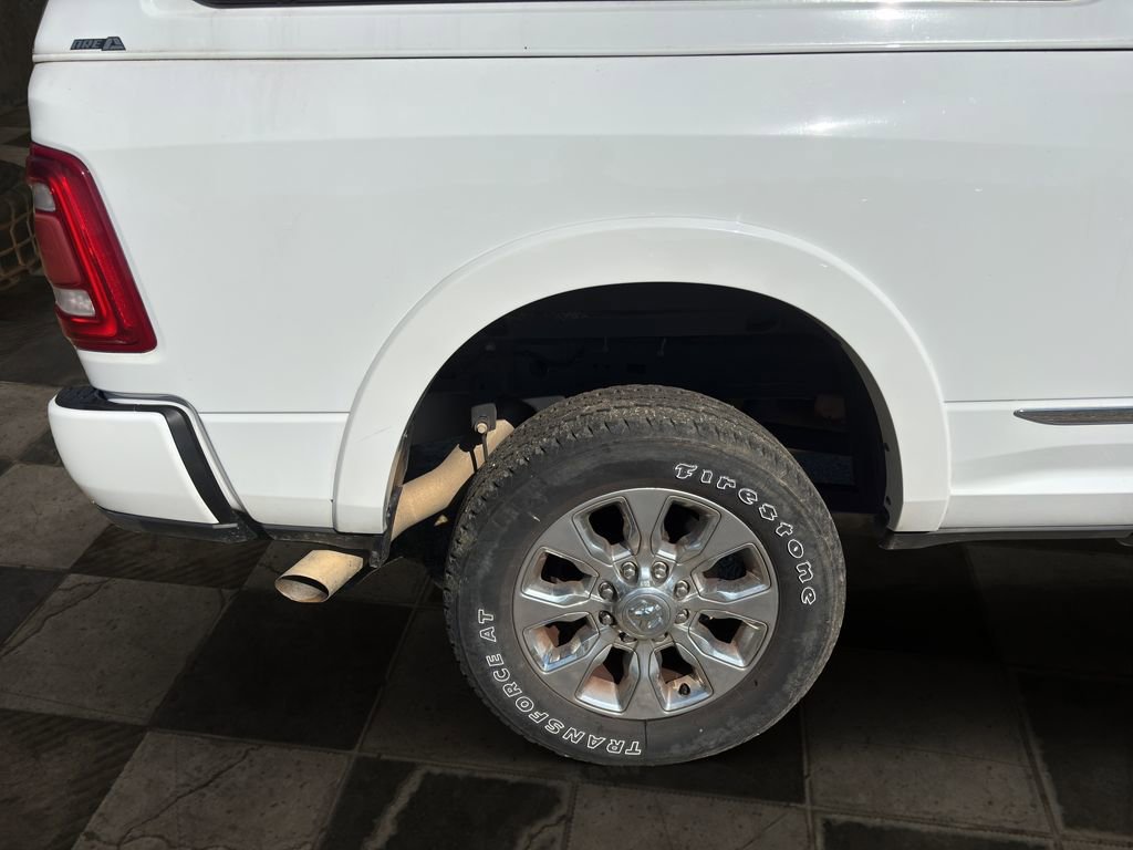 Used 2022 RAM 2500 Limited AWD/4WD image 8