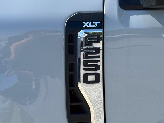 Certified 2026 Ford F250 XLT AWD/4WD image 5