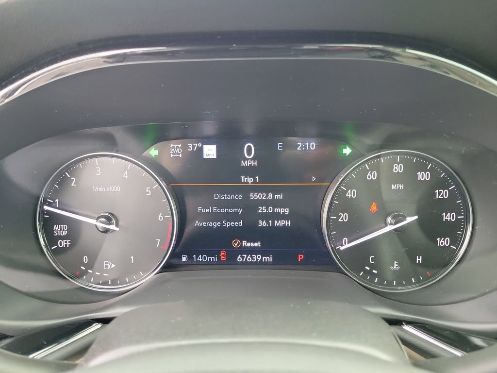 Used 2021 Buick Envision Avenir w/ Technology Package II image 25