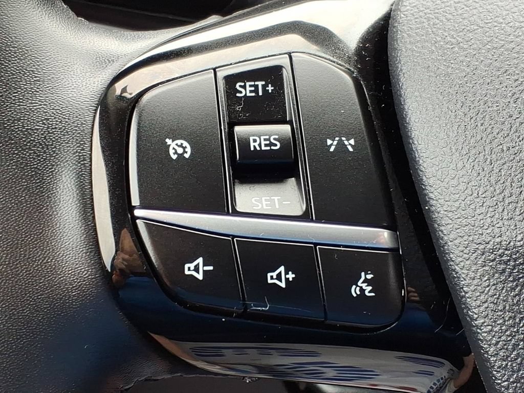 Certified 2023 Ford Escape Active AWD/4WD image 23
