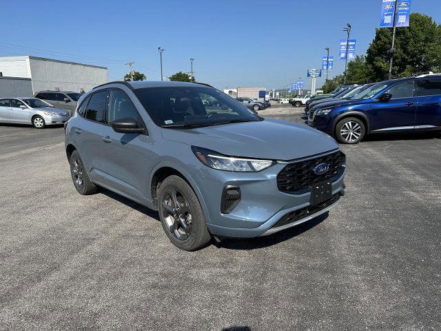Certified 2024 Ford Escape ST-Line w/ Tech Pack #1 AWD/4WD image 8
