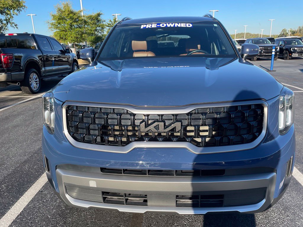 Used 2023 Kia Telluride EX X-Line AWD/4WD image 2