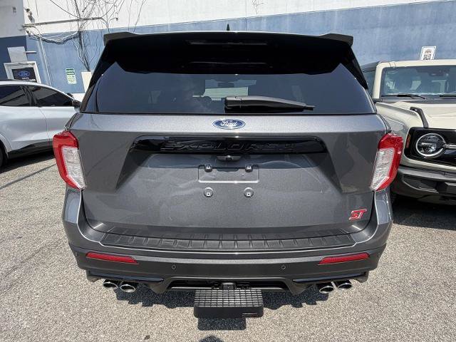 Certified 2023 Ford Explorer ST w/ Equipment Group 401A AWD/4WD image 5