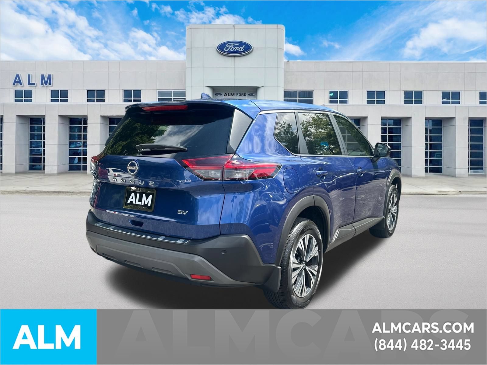 Used 2023 Nissan Rogue SV FWD image 5