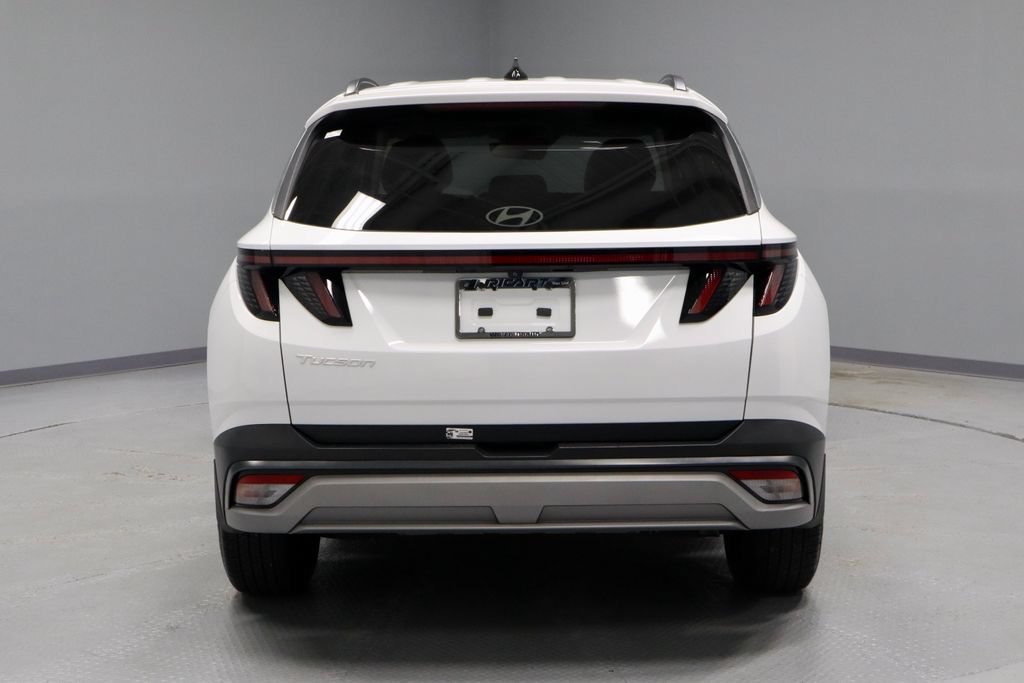 Used 2025 Hyundai Tucson SEL FWD image 11