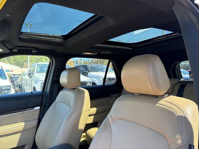 Certified 2017 Ford Explorer Limited w/ Equipment Group 303A image 17