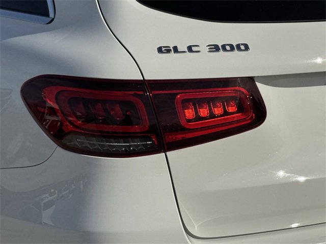 Used 2021 Mercedes-Benz GLC 300 image 7