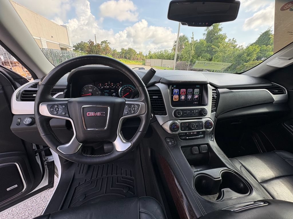 Used 2017 GMC Yukon SLT w/ Open Road Package RWD image 7