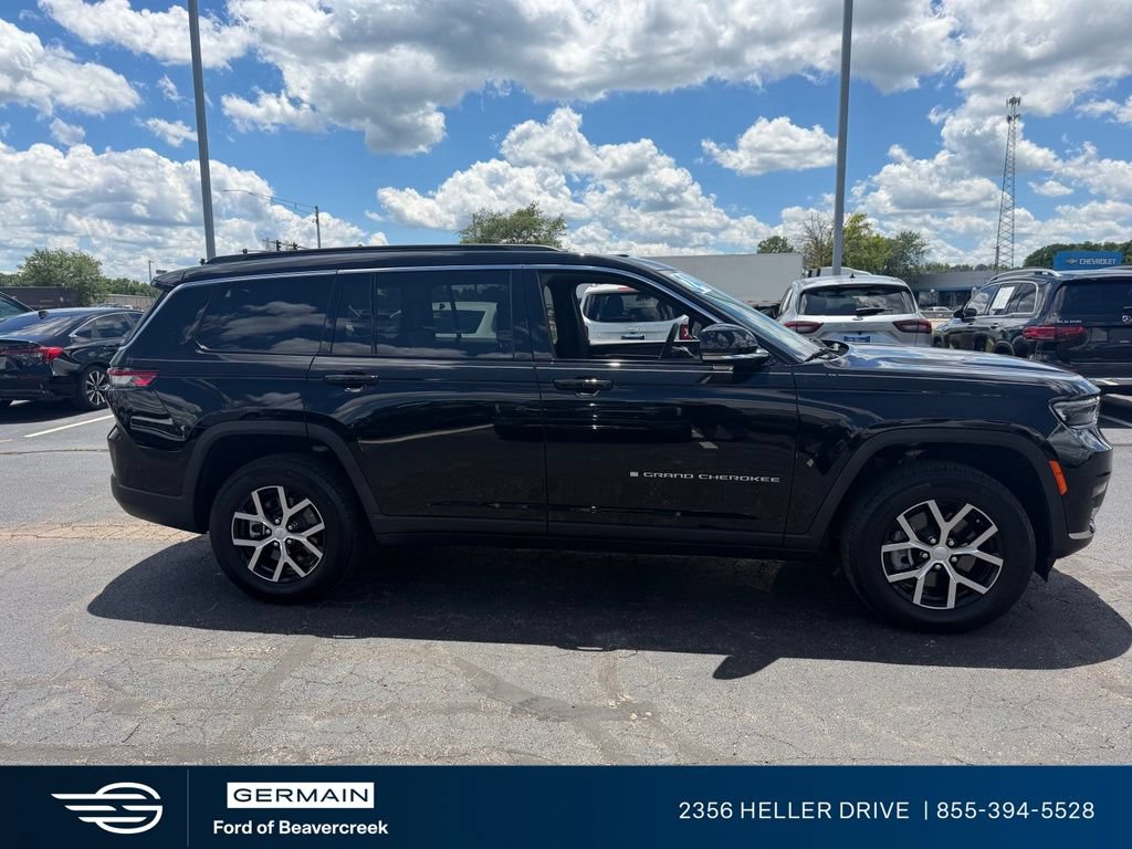 Used 2024 Jeep Grand Cherokee L Limited w/ Trailer Tow Package AWD/4WD image 9