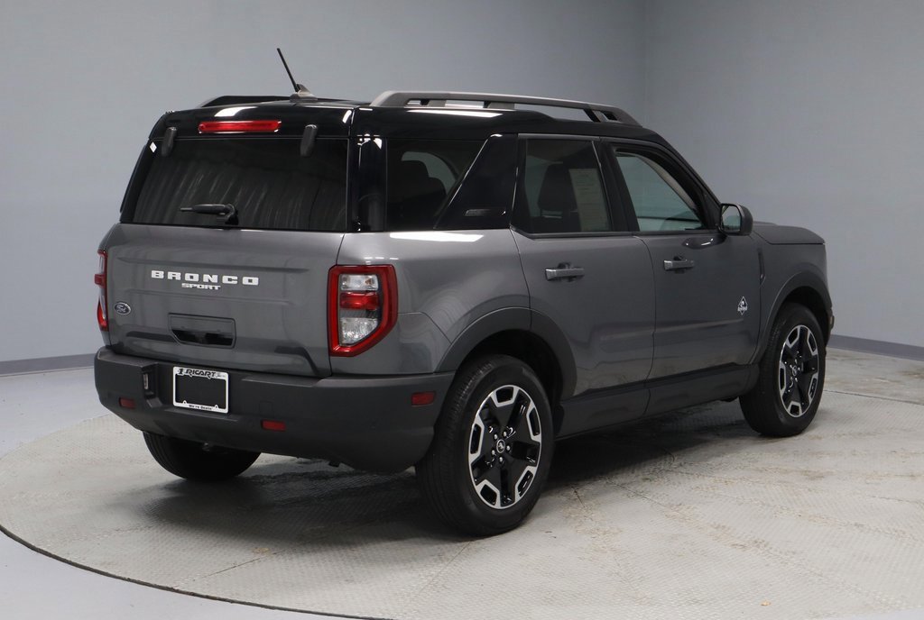 Certified 2023 Ford Bronco Sport Outer Banks w/ Tech Package image 5
