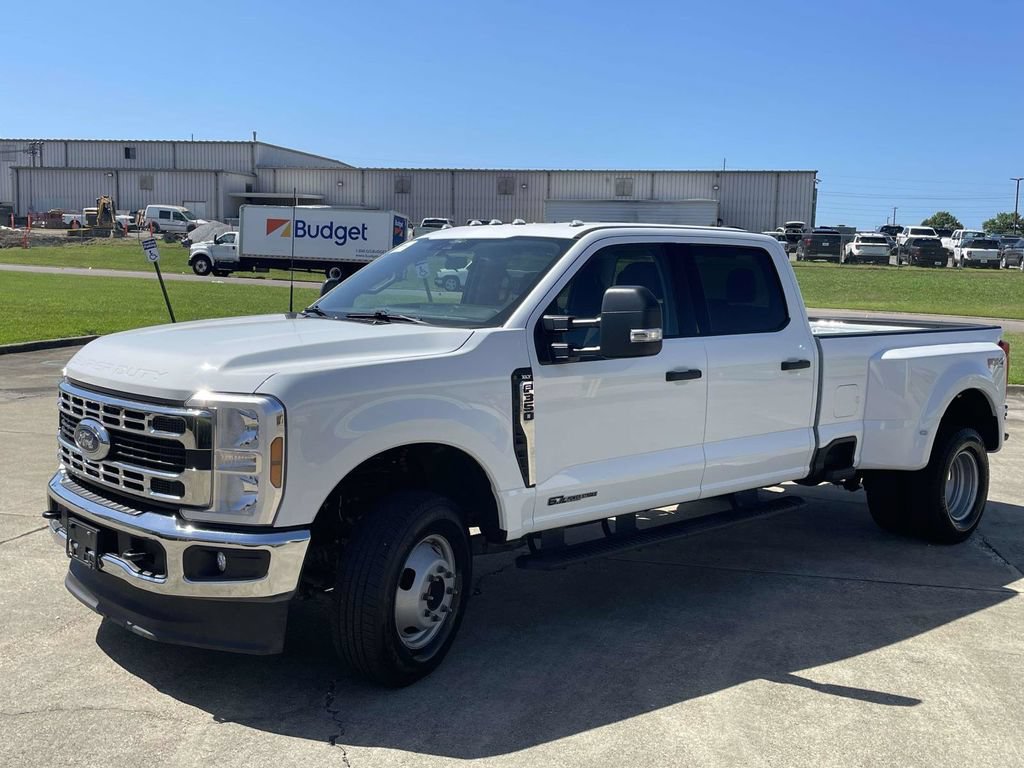 Certified 2026 Ford F350 XLT AWD/4WD image 7