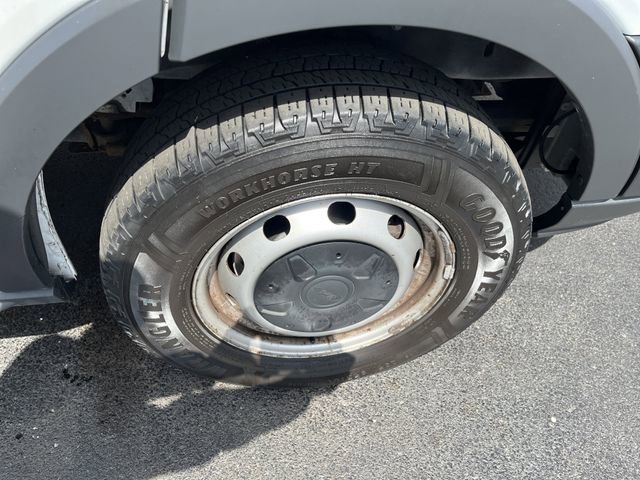 Certified 2017 Ford Transit 250 148 Low Roof RWD image 39