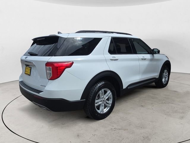 Certified 2023 Ford Explorer XLT image 4