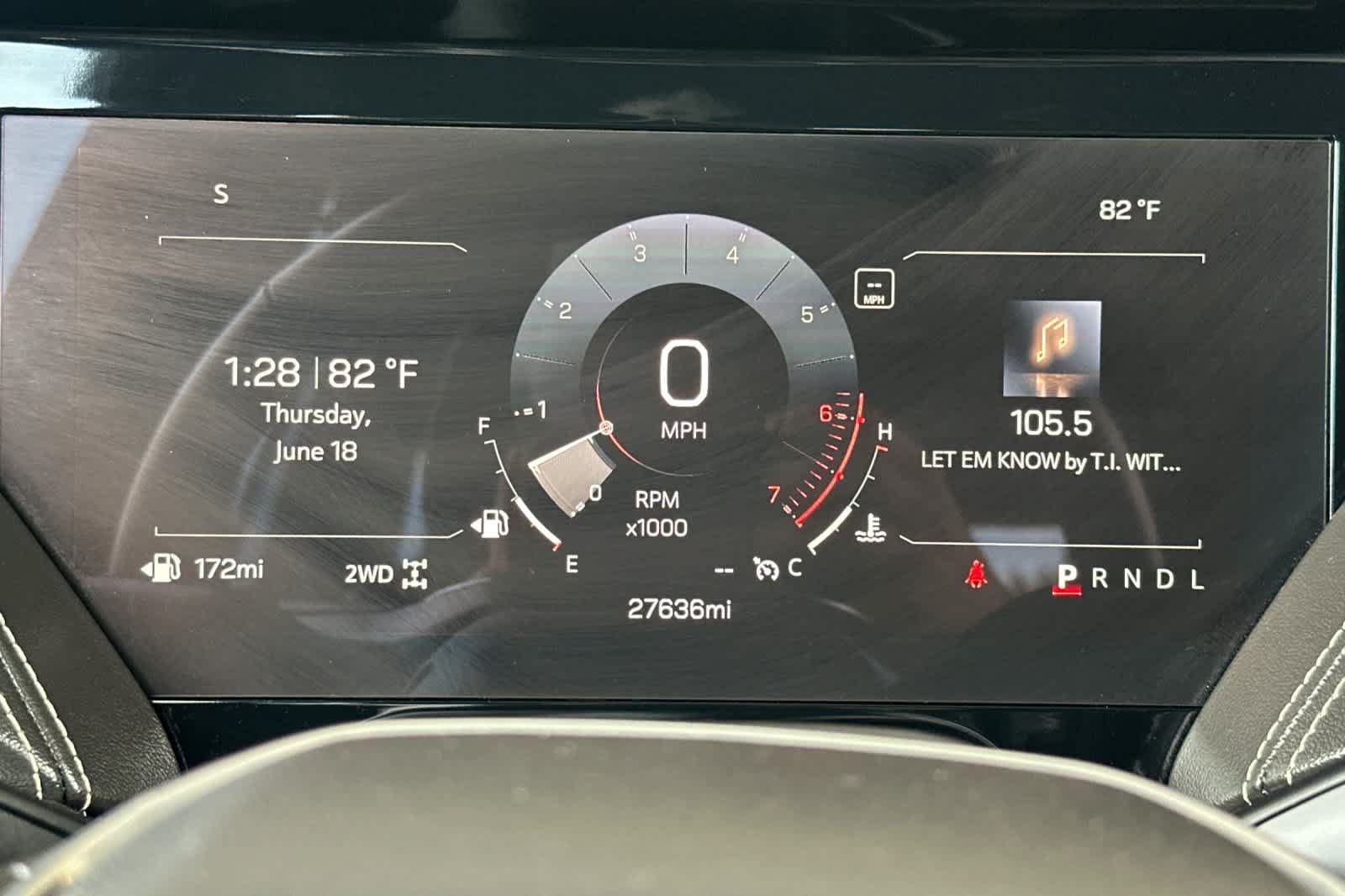 Used 2025 GMC Yukon Elevation AWD/4WD image 26