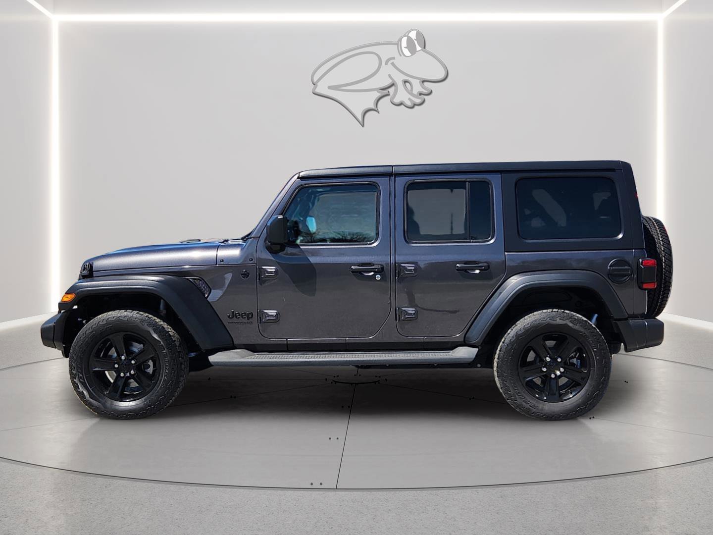 Used 2021 Jeep Wrangler Unlimited Sport AWD/4WD image 2