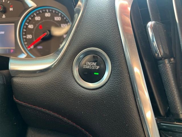Used 2022 Chevrolet Traverse RS FWD image 18