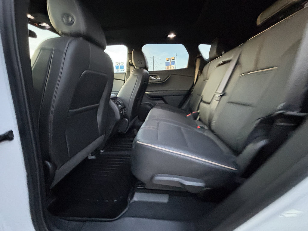 Used 2020 Chevrolet Blazer Premier AWD/4WD image 34