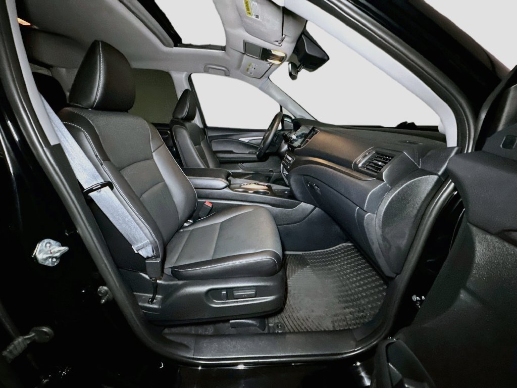 Used 2025 Honda Ridgeline RTL image 38