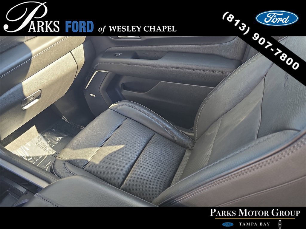 Used 2021 GMC Yukon Denali w/ LPO, Illumination Package image 14