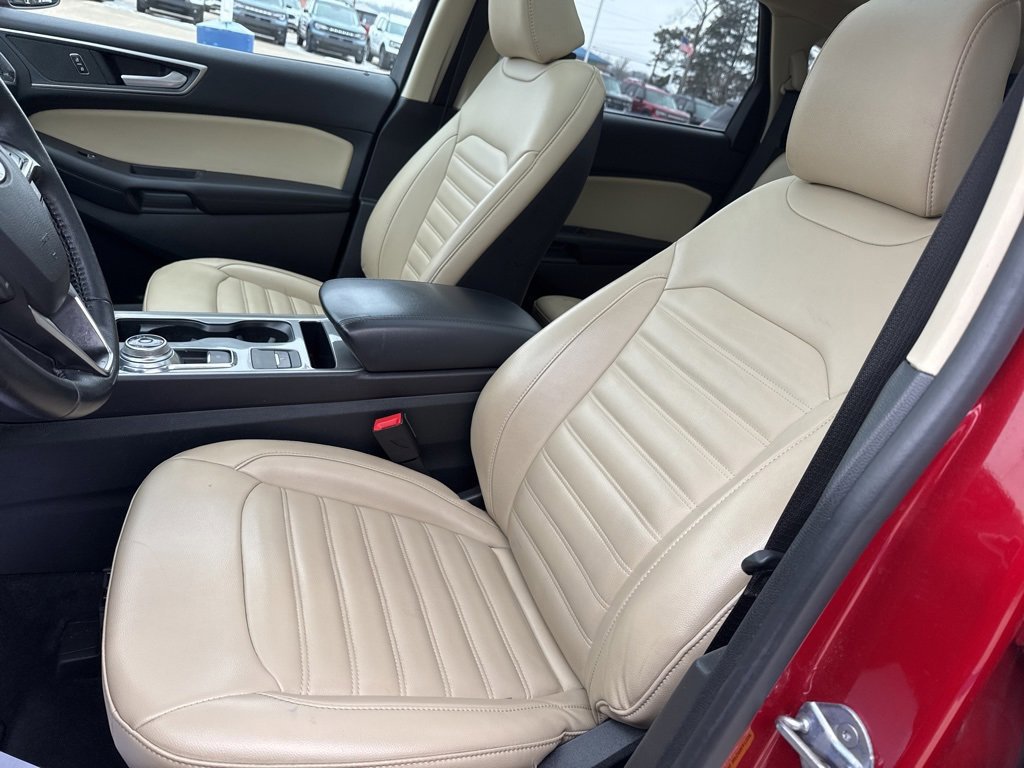 Certified 2024 Ford Edge SEL w/ Convenience Package image 10