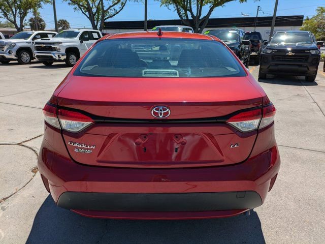 Used 2020 Toyota Corolla LE FWD image 3