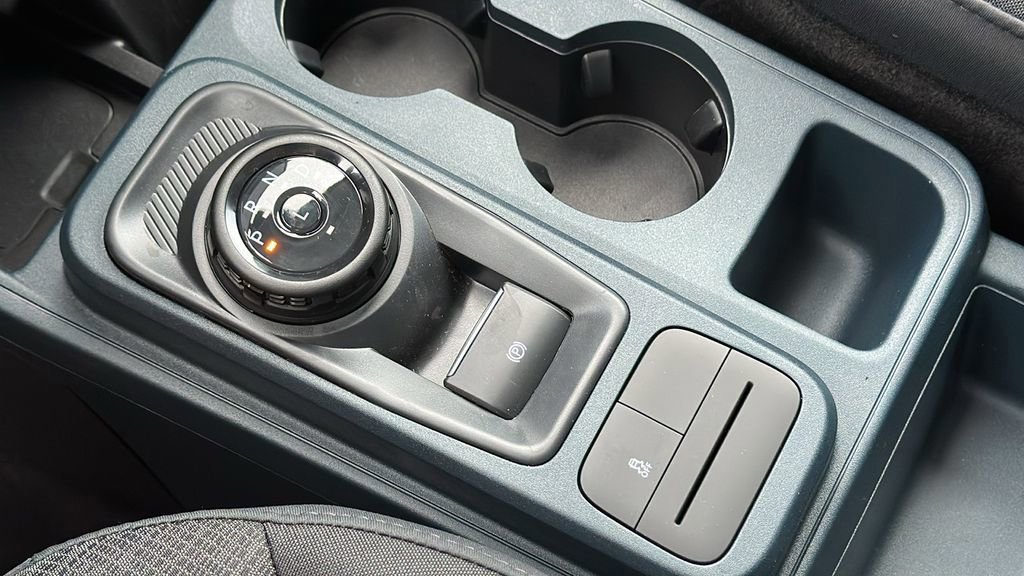 Certified 2025 Ford Maverick XL image 23