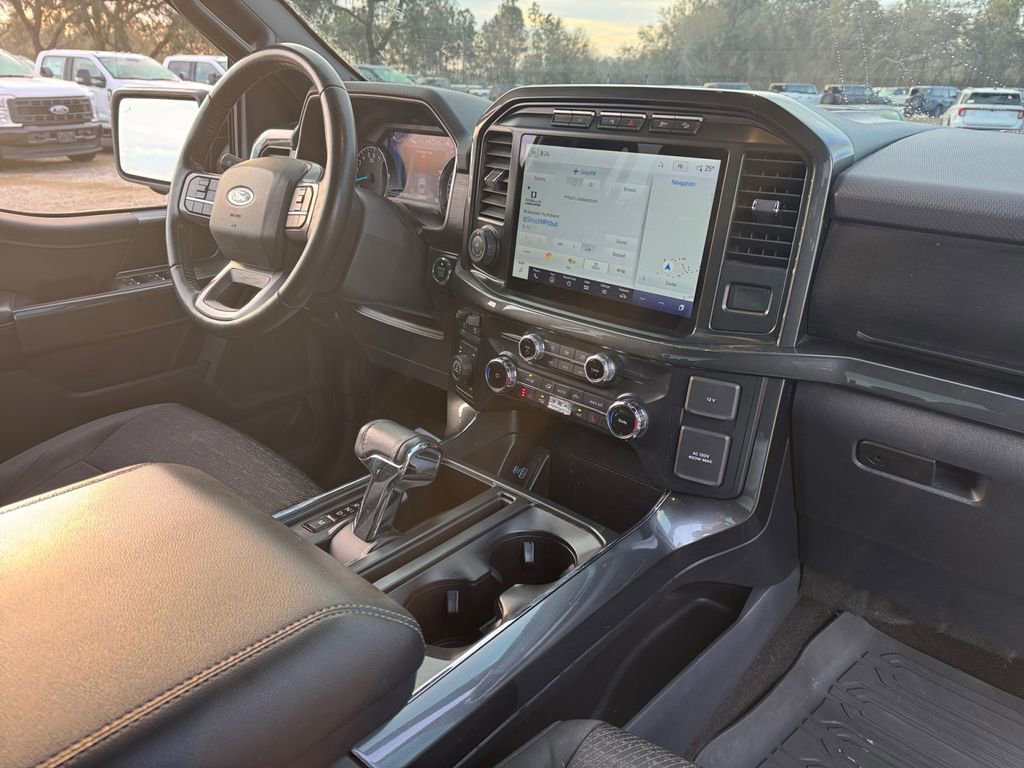 Certified 2022 Ford F150 XLT w/ Equipment Group 302A High image 23