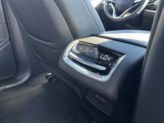 Used 2023 Cadillac XT6 Premium Luxury w/ Technology Package image 41