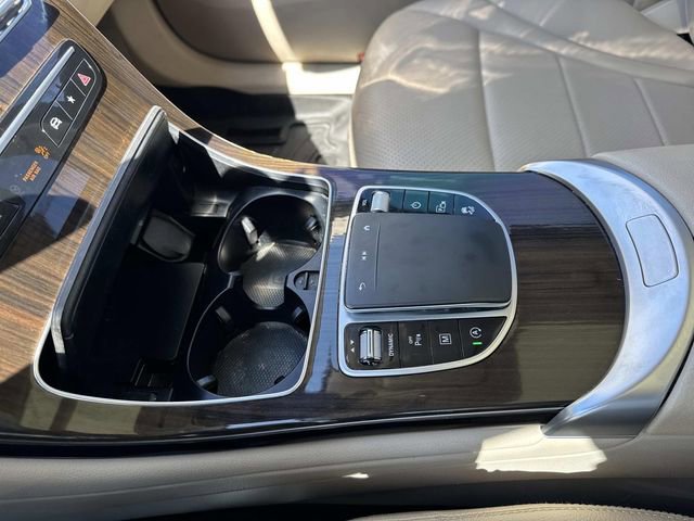 Used 2022 Mercedes-Benz GLC 300 BASE image 26