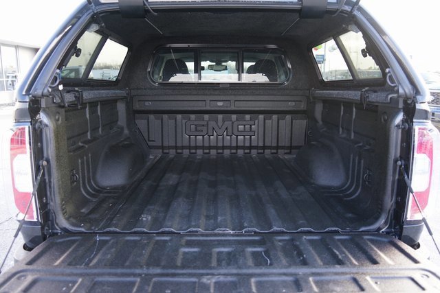 Used 2020 GMC Canyon SLT w/ Trailering Package image 7