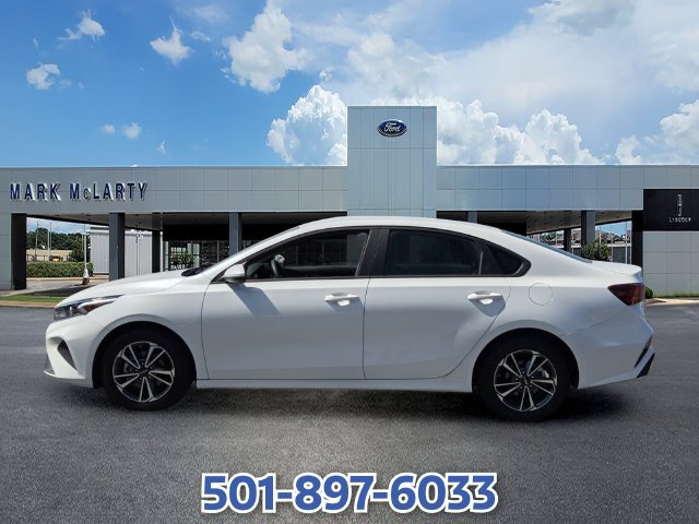 Used 2024 Kia Forte LXS FWD image 2