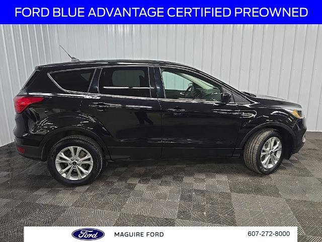 Certified 2019 Ford Escape SE AWD/4WD image 3